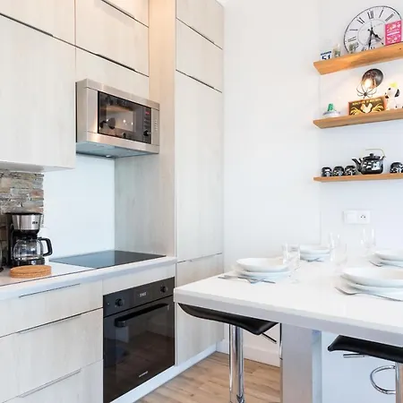 Sea View - Promenade Des 1 Bdr Апартаменты *