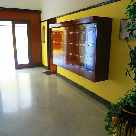 Апартаменты Sea View - Promenade Des 1 Bdr