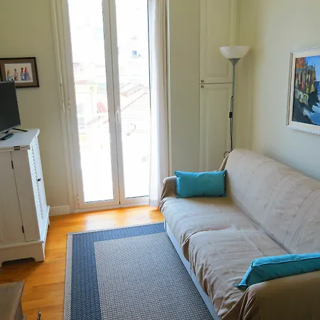 Sea View - Promenade Des 1 Bdr Апартаменты *